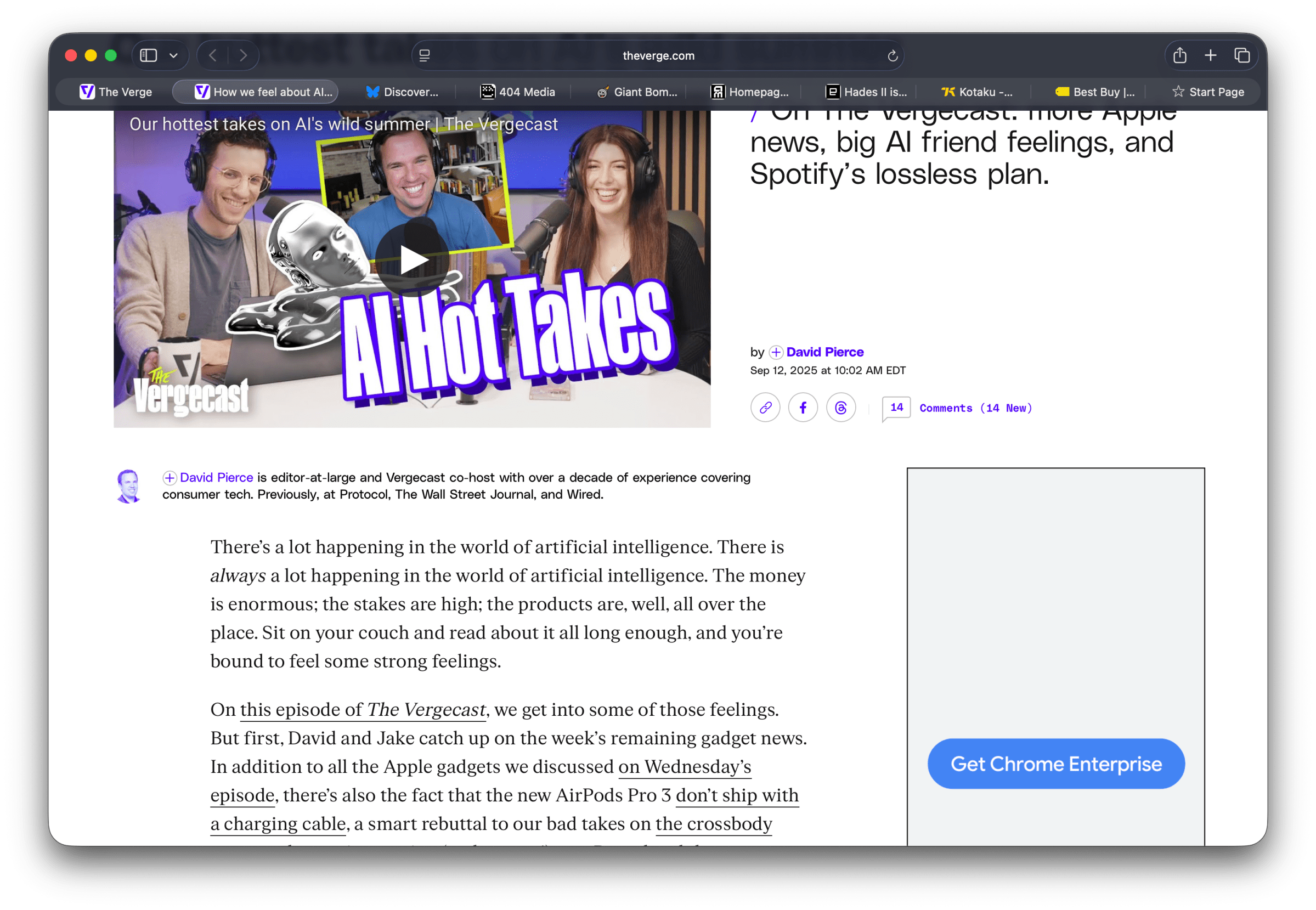 <em>Safari is much more rounded and modern looking, with a top bar transparency.</em>